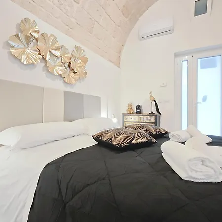 Olympus Luxury Menotti Apartment Mola di Bari